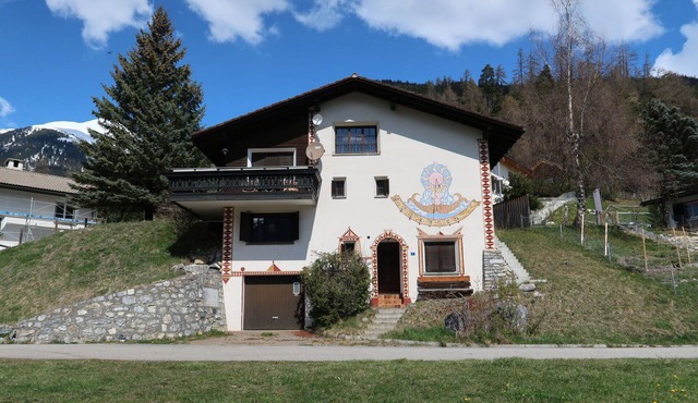 Beautiful private villa for 8 people with WIFI, TV, patio, pets allowed and panoramic view