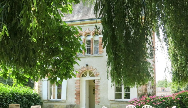 Beautiful private villa for 6 guests with WIFI, TV and parking