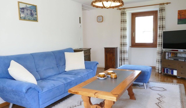 Beautiful private villa for 5 people with WIFI, TV, patio, pets allowed and panoramic view