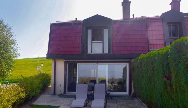 Beautiful private villa for 6 people with WIFI, terrace, panoramic view and parking