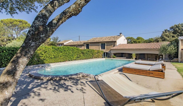 Beautiful private villa for 8 people with private pool, A/C, WIFI, TV and terrace