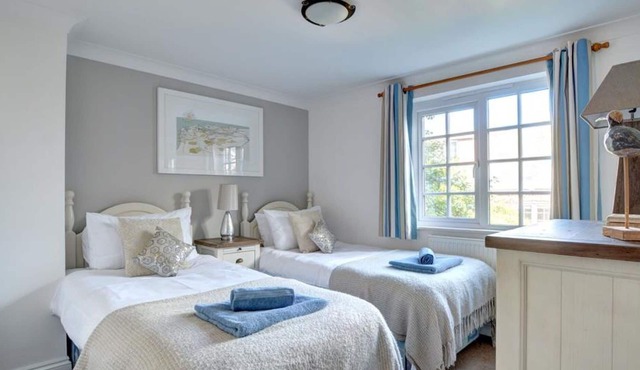 Beautiful private villa for 6 people with WIFI, TV, patio and pets allowed