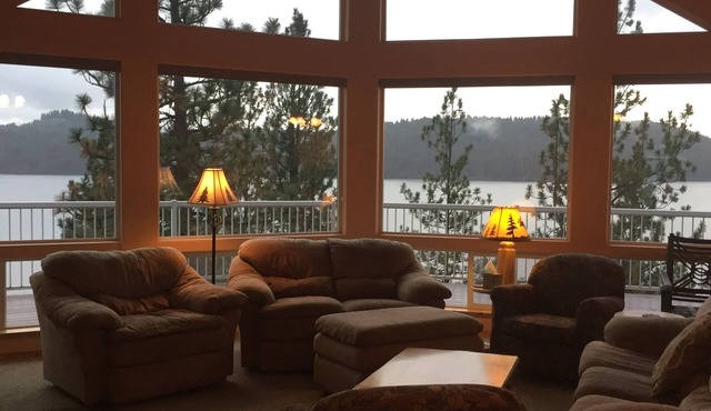 Beautiful private waterfront on Lake Coeur d`Alene. Beach and dock.