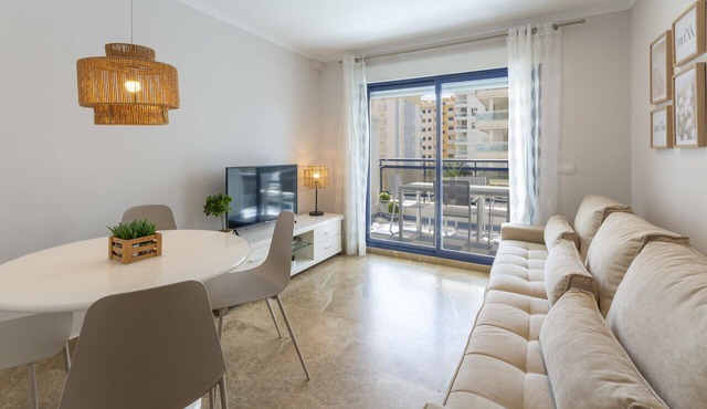 Beautiful property with 2 bedrooms. Swimming pool. Free Wifi, Sauna - only families