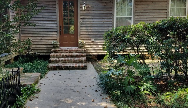Beautiful Property on Bayou!