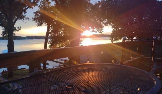 Beautiful, quiet and fully renovated lakehouse on East Okoboji Lake.