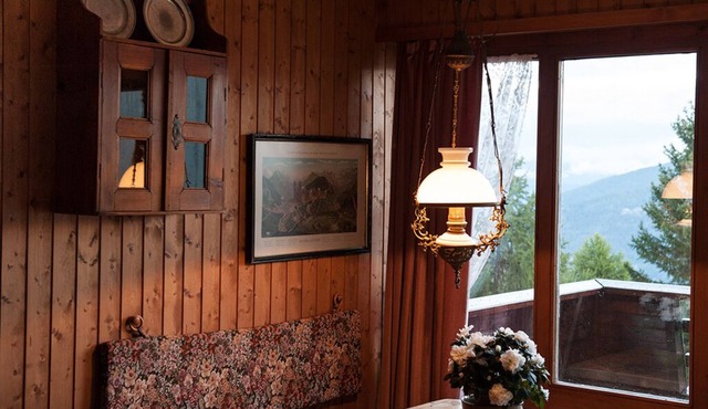 Beautiful, quiet Apt., Wonderful panoramic views in the 4 Valleys ski area