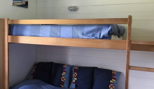 Beautiful, quiet house with large garden near sailing club