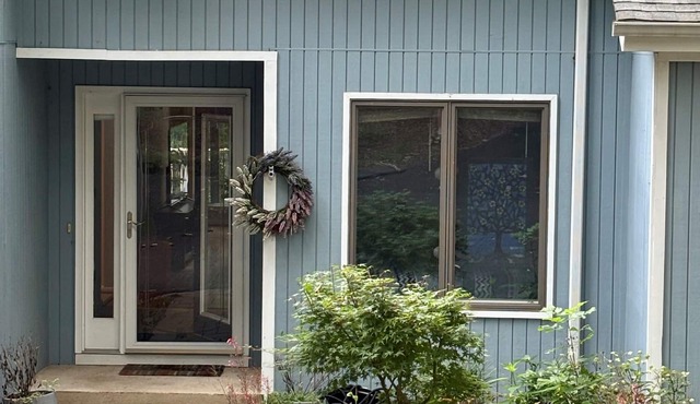 Beautiful, quiet lakefront property at Lake of the Woods, Virginia