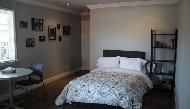 Beautiful quiet studio in the heart of Silicon Valley