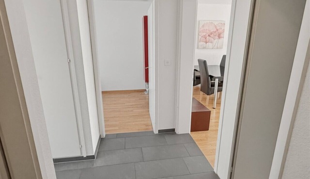 Beautiful, quite and very central 2BR flat (Sky3)