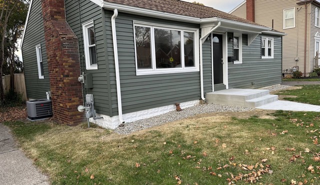 Beautiful Ranch style house across from Mercyhurst University