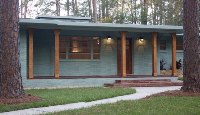 Beautiful re-modeled mid-century home on a quiet street close to downtown.