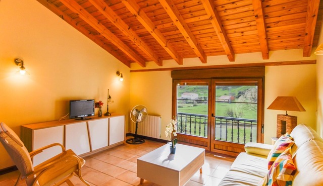Beautiful refurbished flat in Liencres