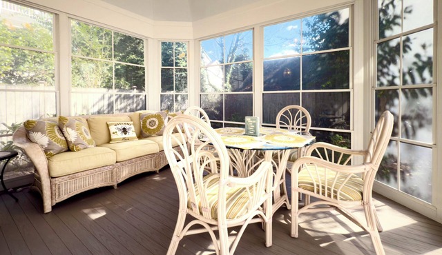 Beautiful Rehoboth Beach Home Parking Porch Clean
