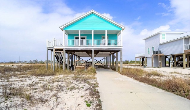 Beautiful Relaxing Home located on "Gulf of America" Beach