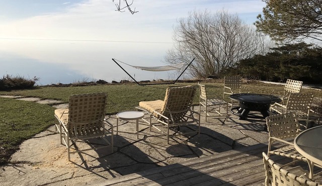 Beautiful Remodeled Lake Michigan Beachfront Home Country Setting w/500mbps int