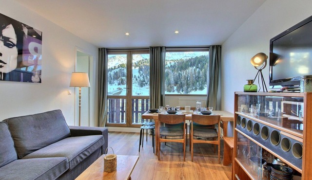 Beautiful renovated apartment for 5 in Plagne Centre