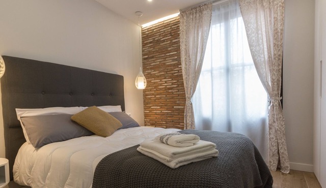 Beautiful renovated apartment in central Logroño with WIFI
