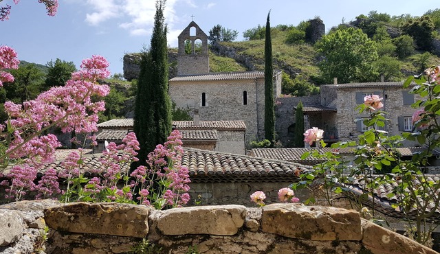 Beautiful renovated cottage in 12th century village - Panoramic terrace