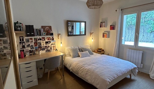 Beautiful renovated house in the heart of the Luberon for rent in August