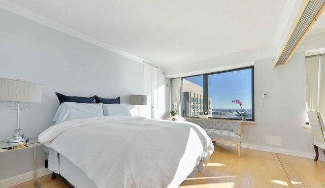 Beautiful Rental with 180 Degree Harbor Views!