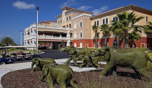 BEAUTIFUL RESORT STUDIO NEAR DISNEY