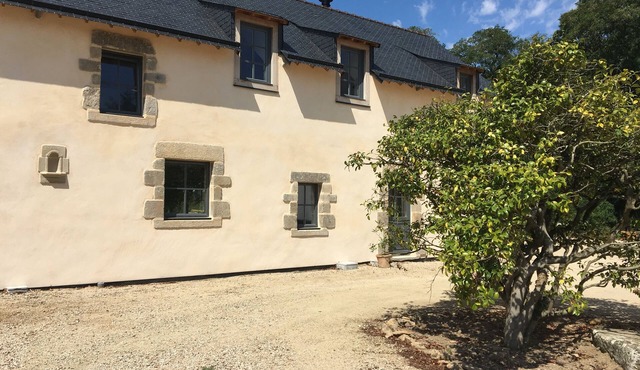 Beautiful restored farmhouse with swimming pool (summer 2024)