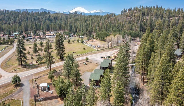 Beautiful retreat on Hat Creek, Fishing, Firepits and BBQ's