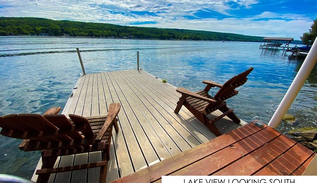 Beautiful Retreat w/Amazing Views-Kayak&Canoe! Lakefront! Free WIFI