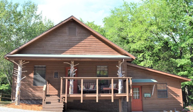Beautiful River House that sits on the banks of the White River, with docks.
