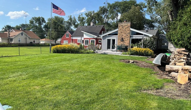 Beautiful Riverhaus Setting