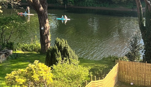 Beautiful Riverside 5 bedroom house - only 30 mins to The Lake District!