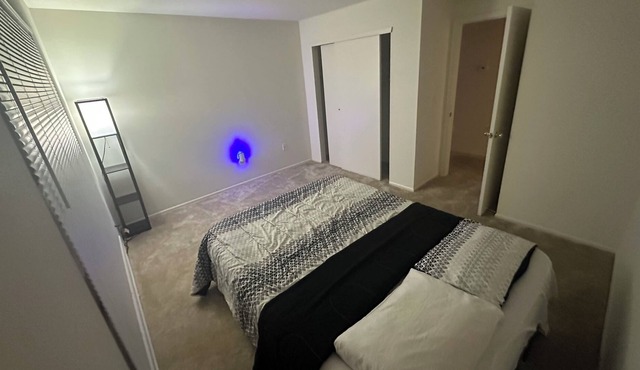 Beautiful room in Galloway 15 minutes from Atlantic City