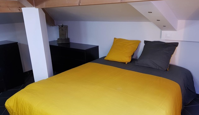 Beautiful room with desk and private bathroom