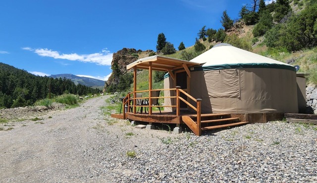 Beautiful, scenic yurt in quiet privacy near Yellowstone National Park.