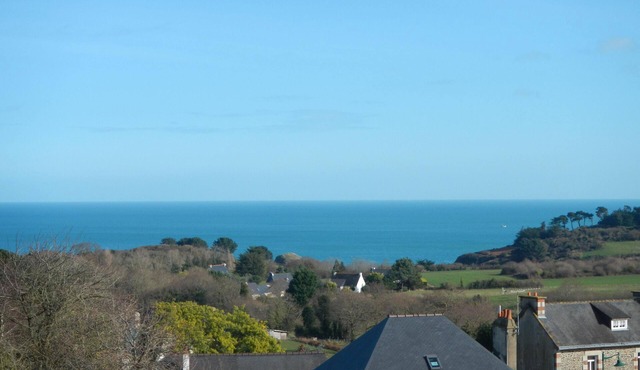 beautiful sea view rental with spa and sauna