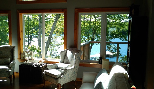 Beautiful Secluded Cottage Property