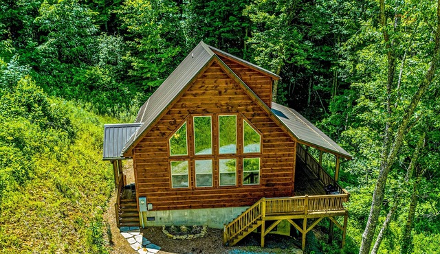 Beautiful Secluded Cabin near Boone