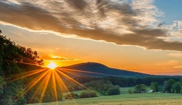 Beautiful, Secluded & Private on 50-acre Estate