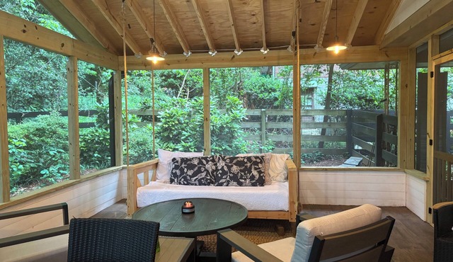 Beautiful setting overlooking park. Relaxing home with 2 bedrooms 1.5 bathrooms.