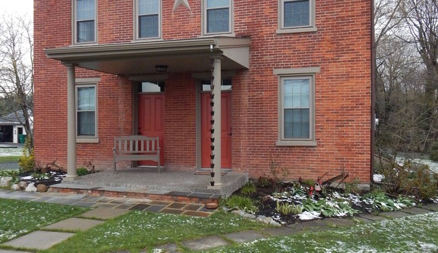 Beautiful single-family house building from 1840