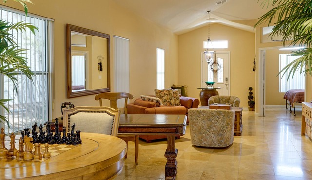 Beautiful Single Story Home in Green Valley - Near Airport and LV Strip