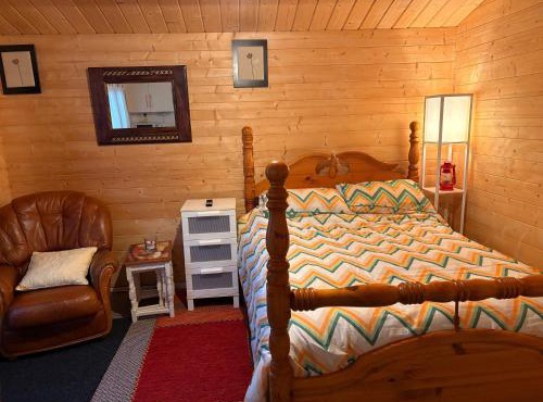 Beautiful small studio cabin