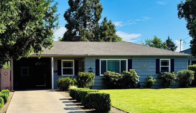 Beautiful Southern Charm awaits your visit!