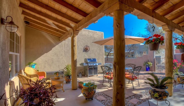 Beautiful Southwest Retreat in Civano