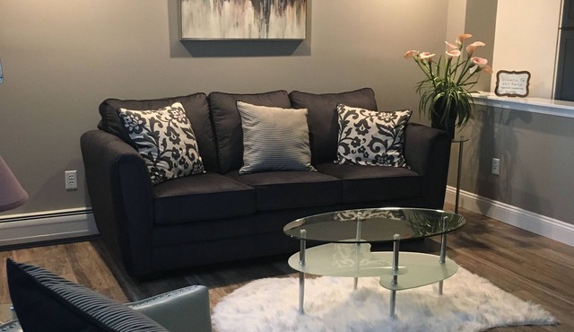 Beautiful space near hiking, wineries, Ithaca Commons, Cornell and IC!