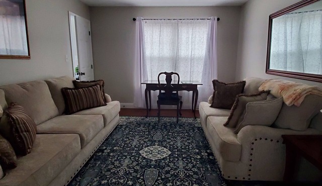 Beautiful Spacious 2 Story House with Fireplace