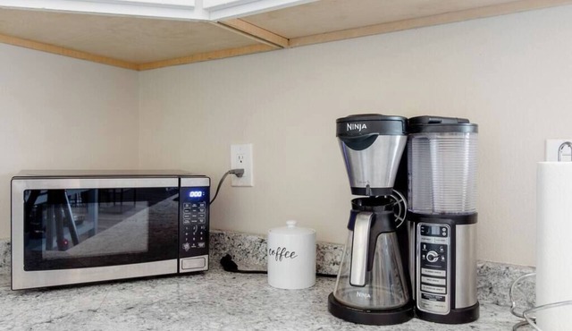 Beautiful spacious 2 bedroom guest home