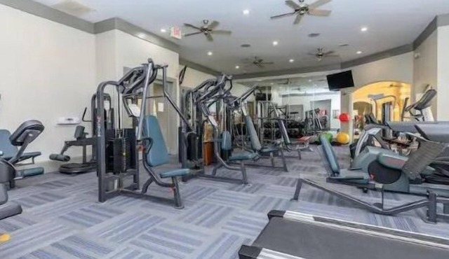 Beautiful spacious apartment !